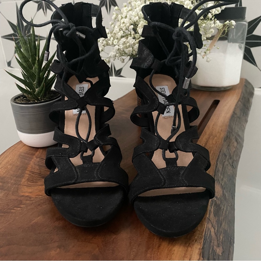 Steve Madden Black Lace Up Block Heels